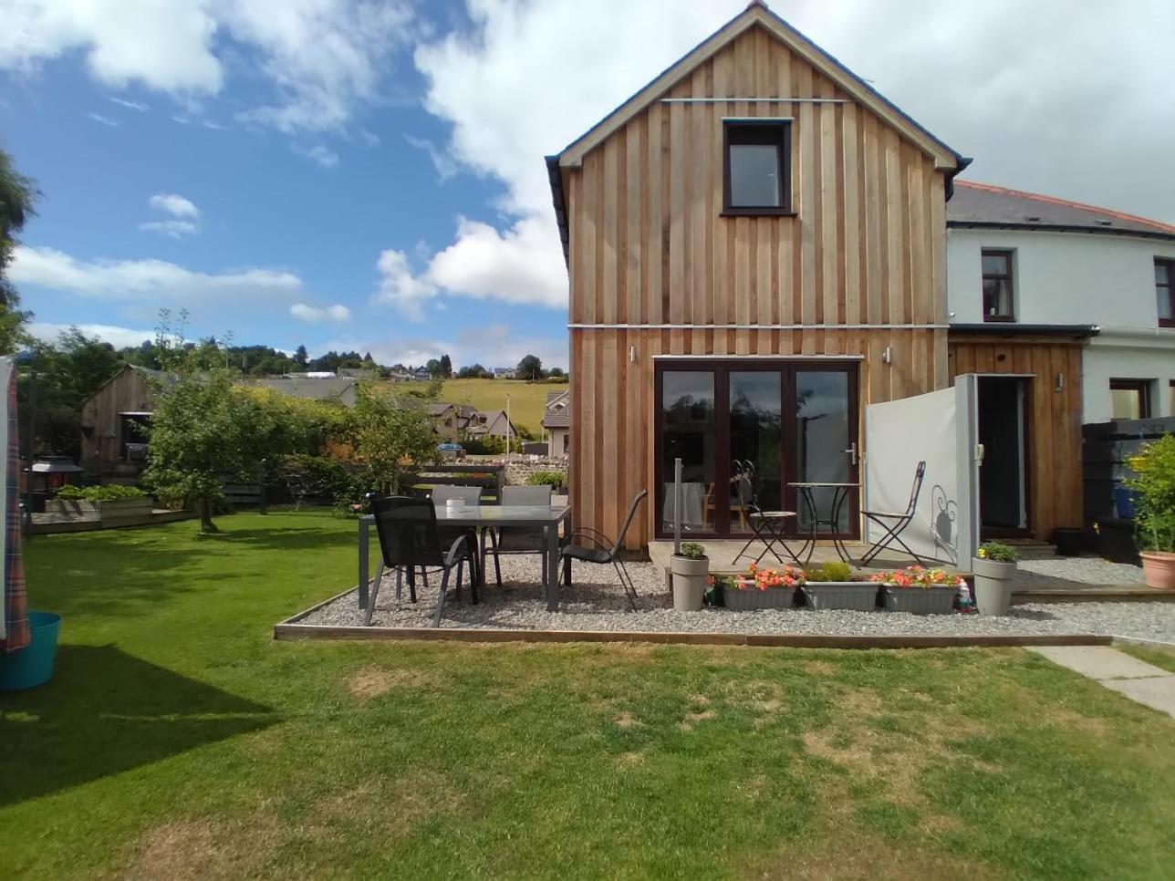 Lycia Rooms + Inverness Luaran gambar