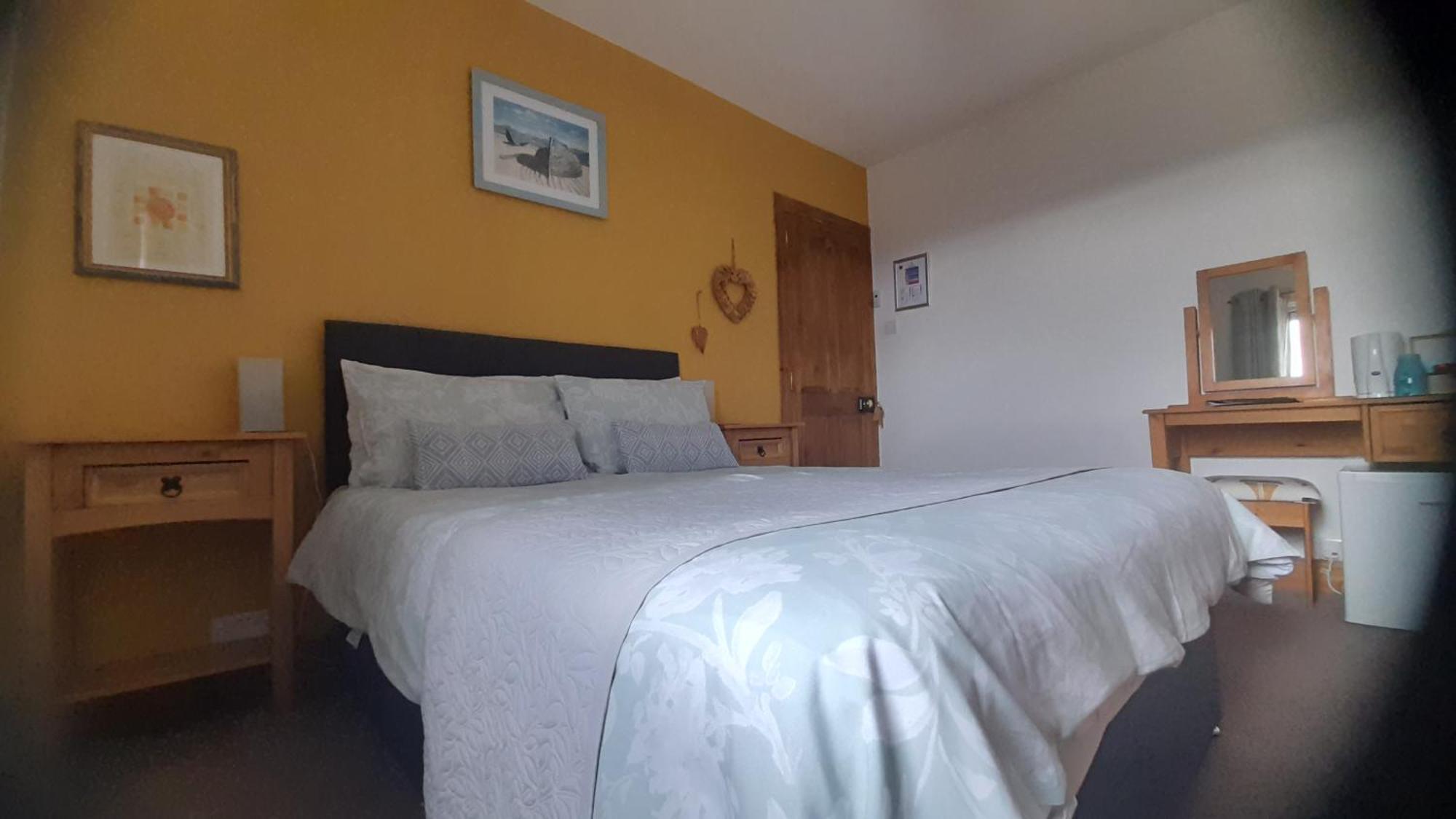 Lycia Rooms + Inverness Luaran gambar